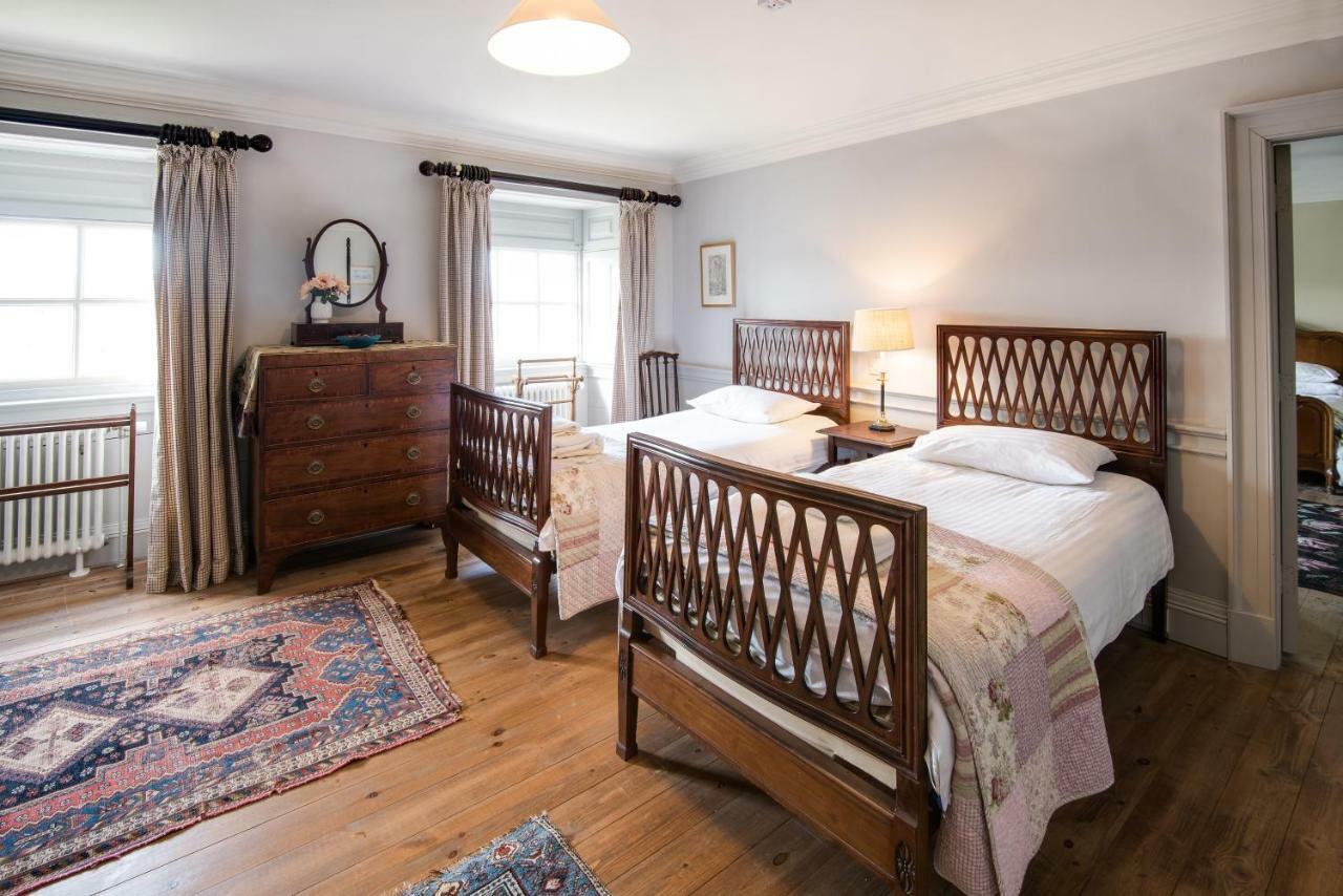 Merchant'S House - Large Two Floor Apartment!! Sleeps Up To 11 People, First Floor Available Separately, Sleeping 2 People At A Reduced Rate!!! Eyemouth Extérieur photo