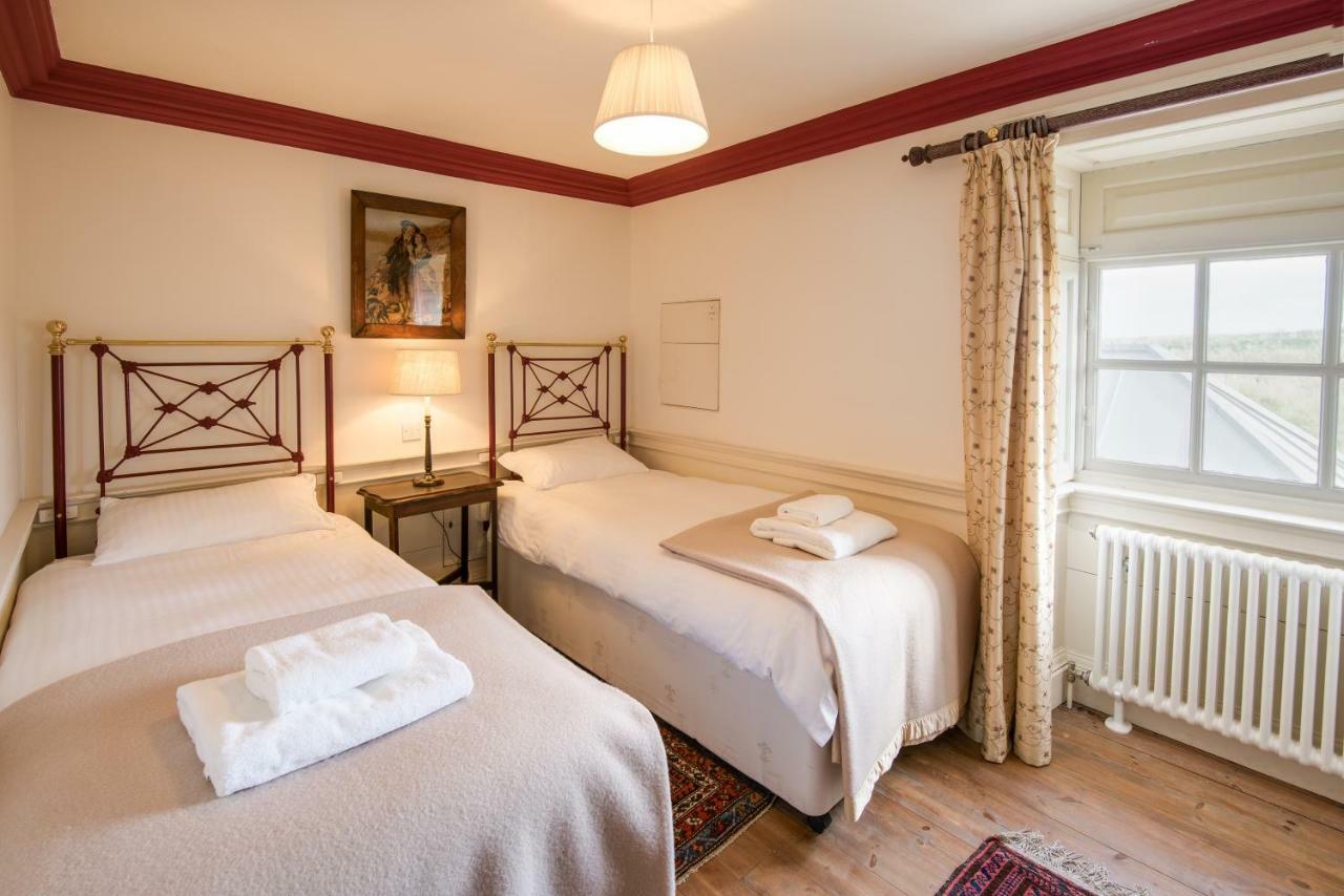 Merchant'S House - Large Two Floor Apartment!! Sleeps Up To 11 People, First Floor Available Separately, Sleeping 2 People At A Reduced Rate!!! Eyemouth Extérieur photo